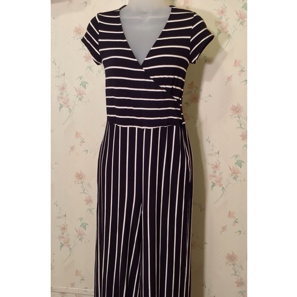 Desalo Striped Jumpsuit - Picture 3 of 4